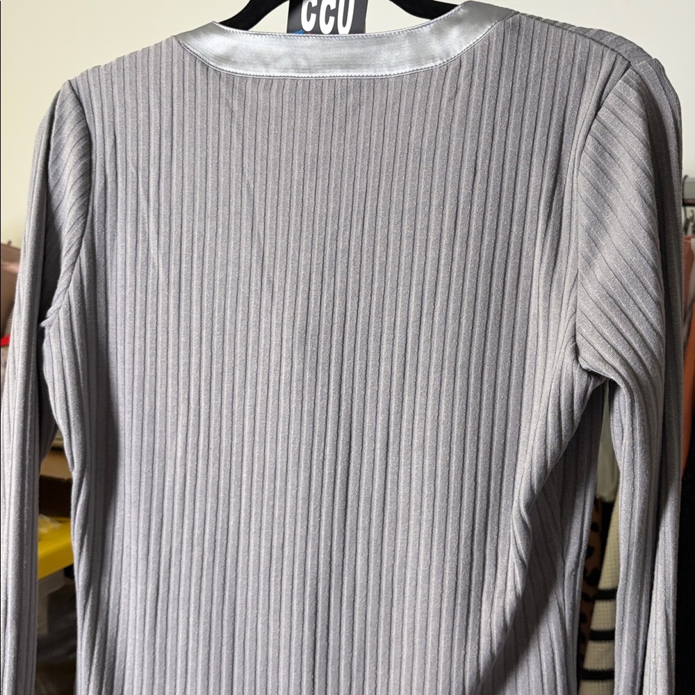 Area Stars Gray Cardigan Ribbed Knit - Picture 4 of 6